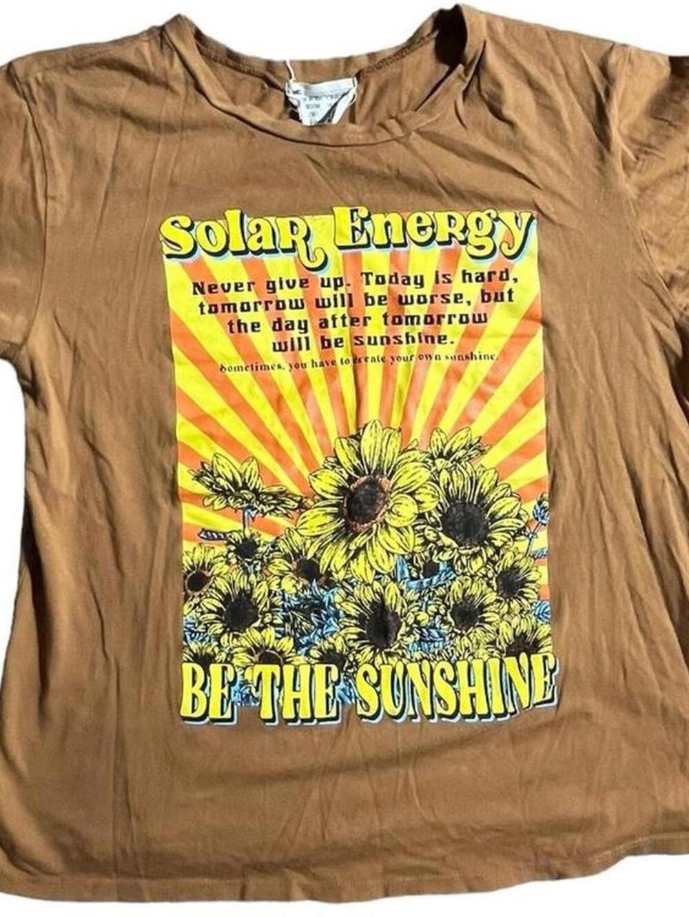 440-Brown and yellow sunflower t-shirt Medium #summer #sunflower #frenchpastry
